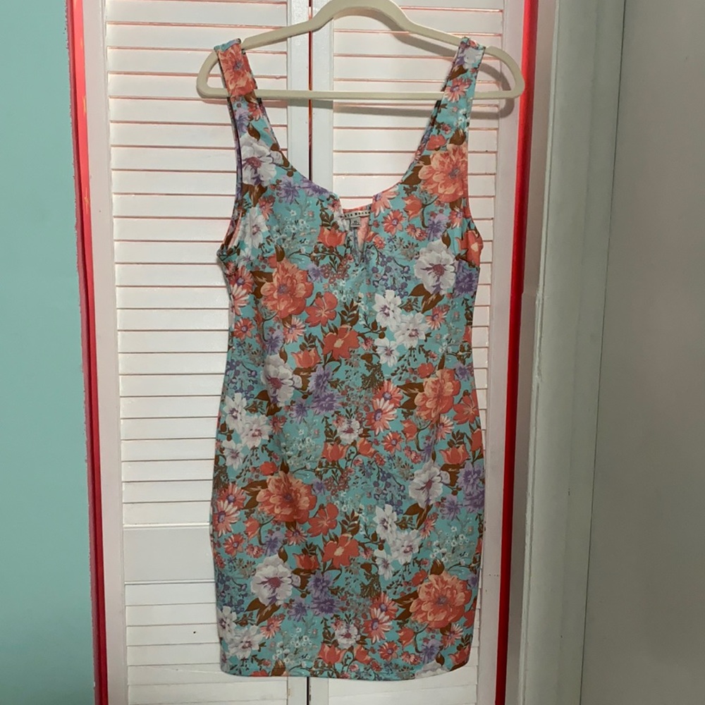 Vestido Multicolor con flores